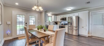 巴頓魯治住宅飯店，附私人露台：距離路 易斯安那州立大學2英里！