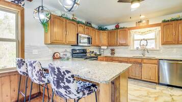 Rumah (2 Bedrooms) | Interior