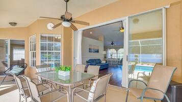 ุงูู
ูุดุฃุฉ ู
ู ุงูุฏุงุฎู