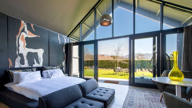 Design Double Room, Patio, Mountain View