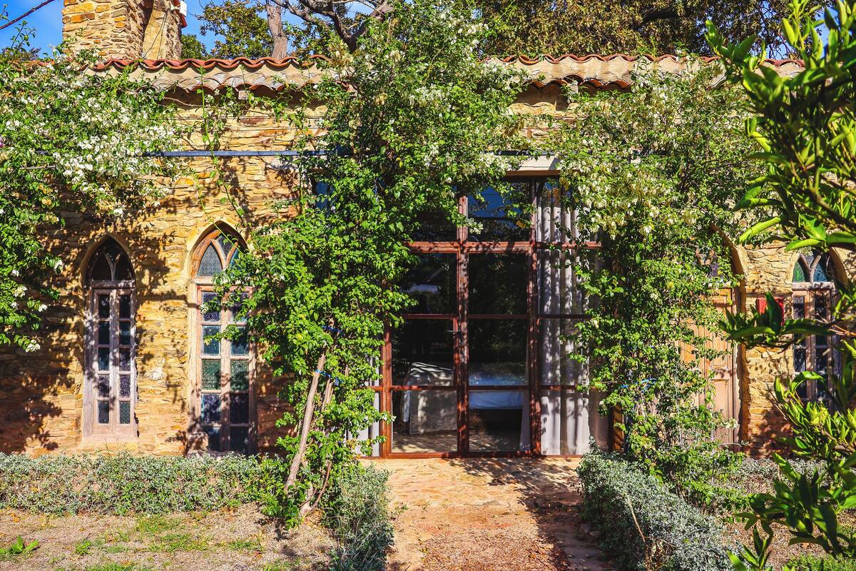 Casa de campo standard | Roupas de cama antialérgicas, frigobar, ferros/tábuas de passar roupa