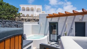 Studio Suite tiện nghi đơn giản | Hiên