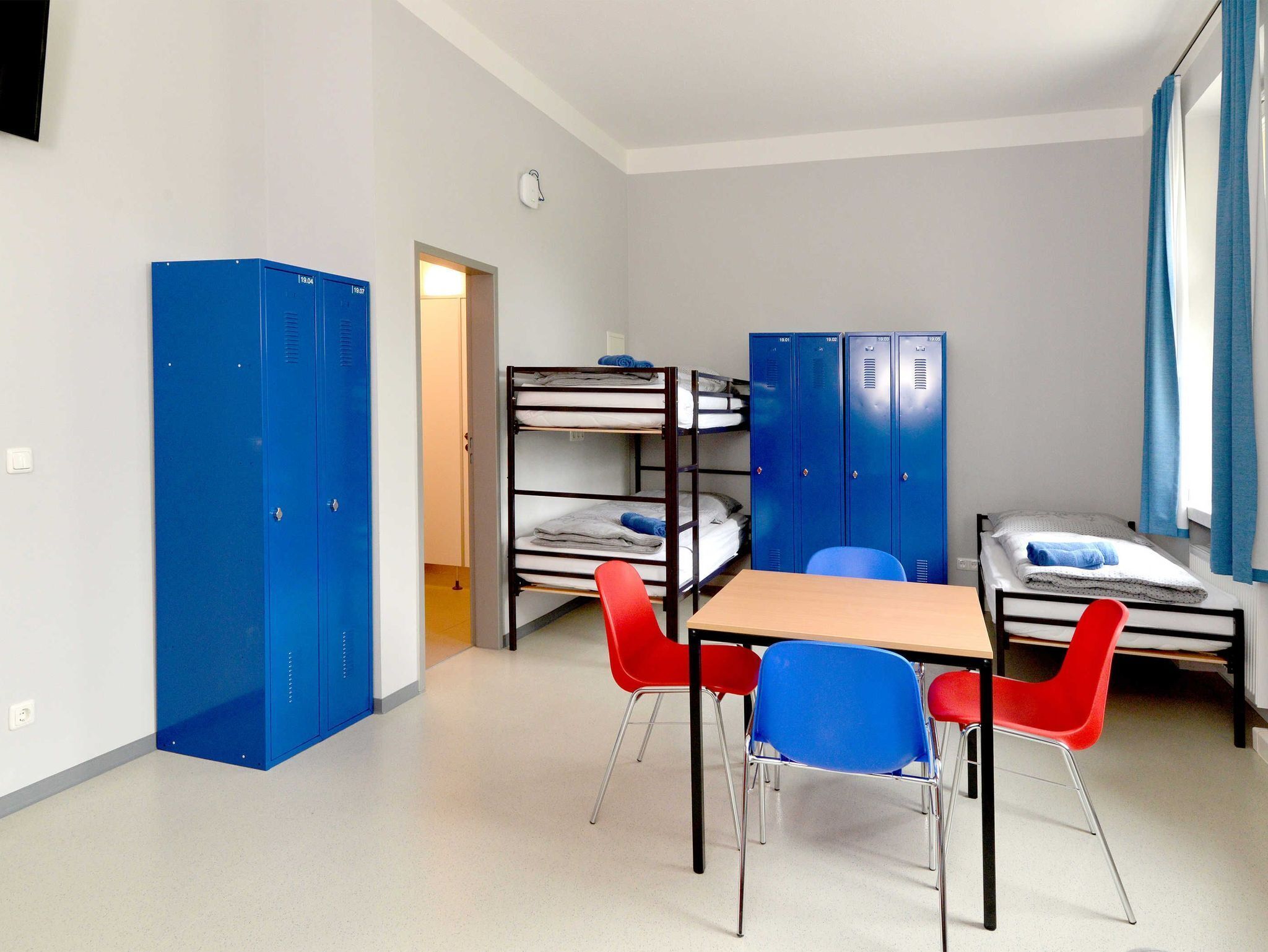 Mehrbettzimmer mit Eigenem Badezimmer , Nr. 19 - Hostel in Guben