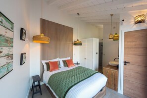 2 室のベッドルーム、アイロン / アイロン台、インターネット、ベッドシーツ