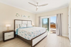 4 bedrooms, WiFi, bed sheets - 4/4 Private pool, short walk to the beach - Purple Paradise (Dauphin Island)