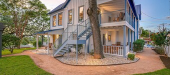25% Off Oct, Marble Falls Suite, 1 Block To DT!