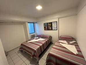 4 bedrooms, iron/ironing board, WiFi, bed sheets - Luigy Borella c/ Vista pro Mar (Jatiúca Maceió)