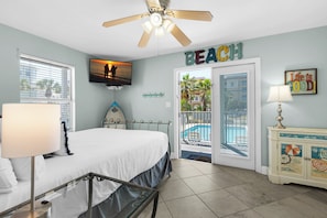 4 bedrooms, iron/ironing board, free WiFi, bed sheets - ☀️Large Private Pool-Close to Beach ⛱️Pet Friendly🐾 4BR Family DESTINation (Destin)