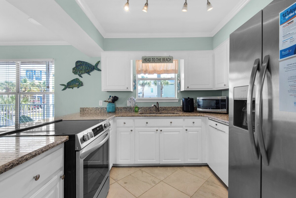 Photo 17 of ☀️Large Private Pool-Close to Beach ⛱️Pet Friendly🐾 4BR Family DESTINation