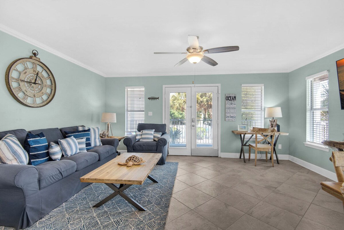 Photo 10 of ☀️Large Private Pool-Close to Beach ⛱️Pet Friendly🐾 4BR Family DESTINation