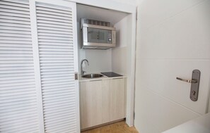 Fridge, microwave, coffee/tea maker