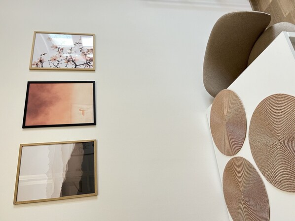 Interior - Studio in Pink - near main train station - Sleeps 3 (Prague)