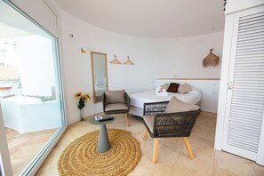 WiFi, bed sheets - Castell Mar 1006 - Studio Apartment, Sleeps 2 (Roses)