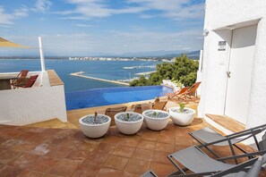 Pool - Castell Mar 1005 - Studio Apartment, Sleeps 2 (Roses)