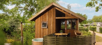 Regge Cottage with hot tub | 4 people