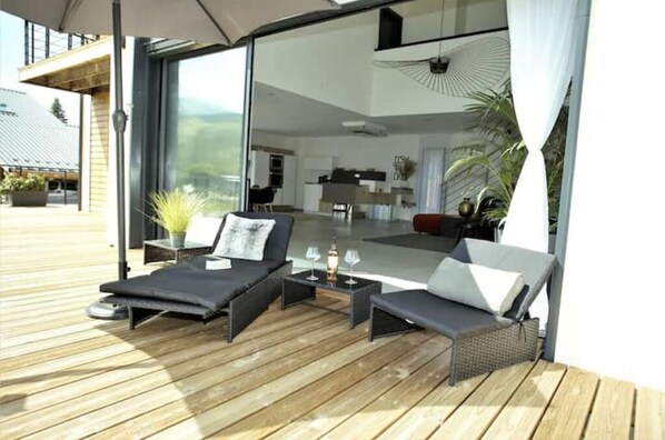 Terrace/patio - Chalet Moderne 170m2/8personnes (Barcelonnette)