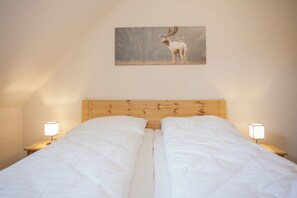 3 bedrooms, Internet