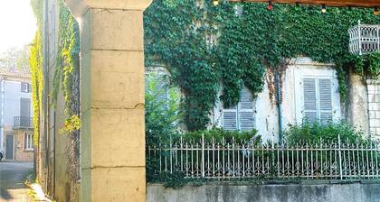 Maisonnette au Village