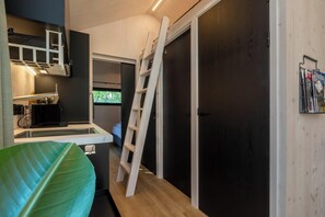 1 bedroom, Internet - Tinyhouse La Mouette - D. Koddelaan 34, Zoutelande (Zoutelande)