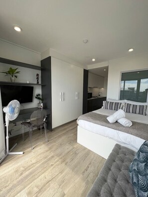 1 bedroom, iron/ironing board, WiFi, bed sheets