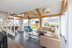 TV - Strandvilla 31 - Scharendijkseweg | Renesse (Renesse)