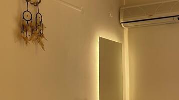 In-room safe, blackout drapes, soundproofing, free WiFi