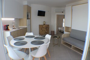 Interior - Castell Mar 1011 - One Bedroom Apartment, Sleeps 4 (Roses)