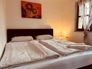 1 habitación y ropa de cama 