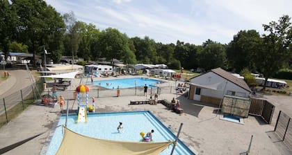SC Mobile Home 6p - Three Bedroom Camping, Sleeps 6