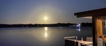 Houseboat Marina Mookerplas 4-6 persons (roof terrace)