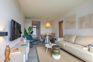 TV - Appartement - Nieuwstraat 1 | Zoutelande 'Kurhaus appartement 2 pers with Sauna' (Zoutelande)