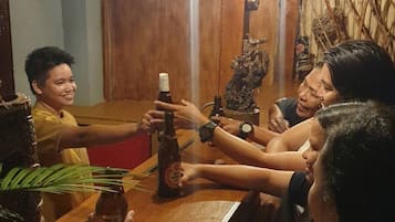 Bar (en la propiedad)