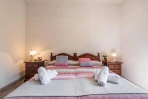 2 bedrooms, internet - Casa Pompia 3 - Two Bedroom Apartment, Sleeps 4 (Siniscola)