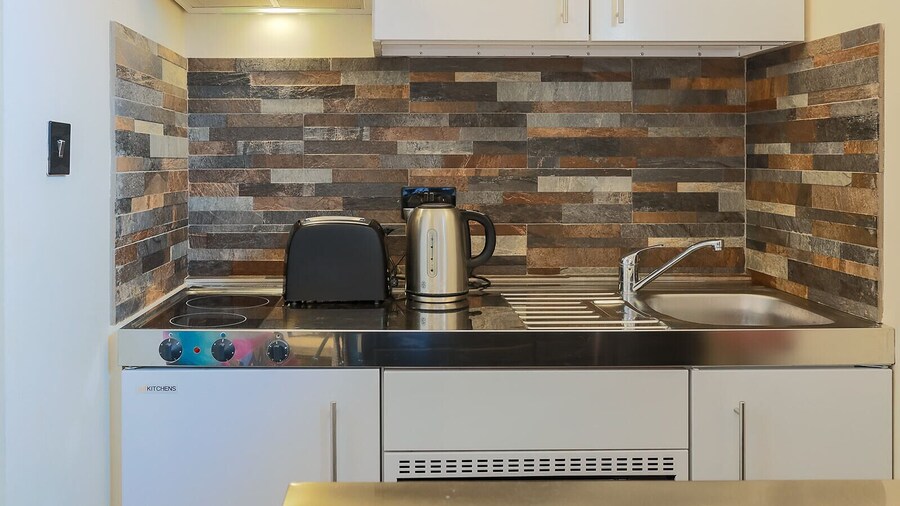 Eakley Stables - Weiser