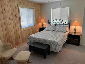 4 chambres, lit parapluie, Wi-Fi gratuit, draps fournis
