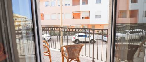 House, 1 Bedroom, Smoking, Balcony | Property grounds