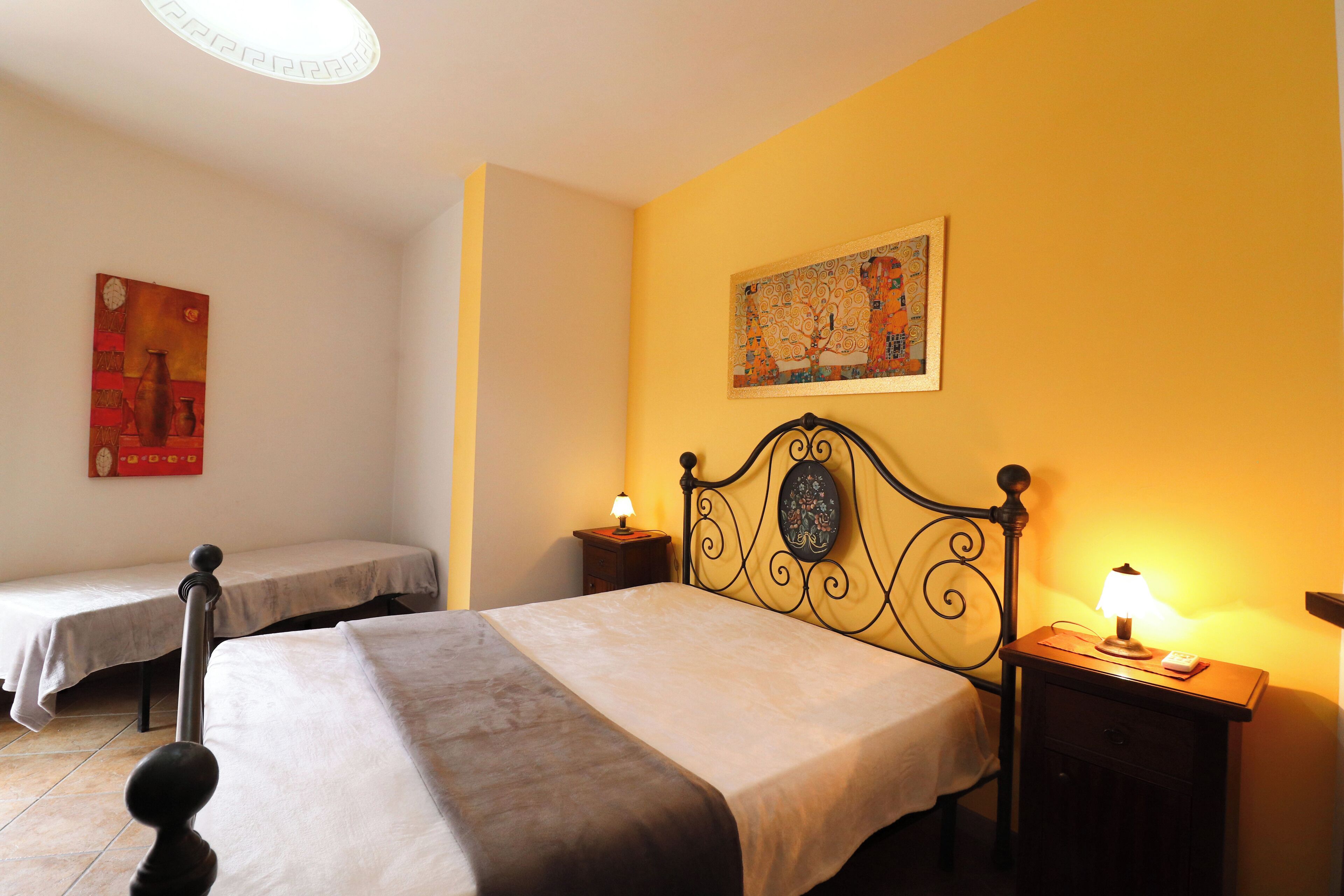 Hus - 1 sovrum - rökare - balkong | 2 sovrum