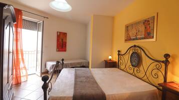 2 bedrooms