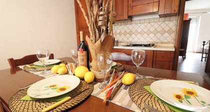 Samiras Home Cozy Apartment Near the Beach and Otrantos Historic Center