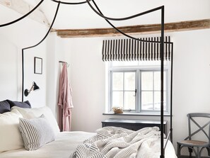 5 habitaciones, wifi gratis y ropa de cama