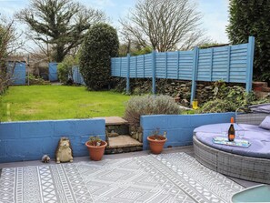 Property grounds - Chapel Street Cottage (Amlwch)