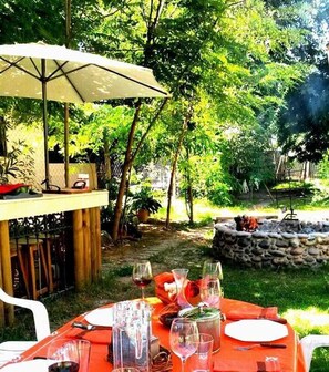 Outdoor dining - Mendoza Leisure Time Guest House Chacras de Coria (Chacras de Coria)