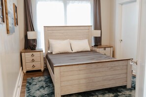 3 室のベッドルーム、アイロン / アイロン台、旅行用ベビーベッド、WiFi