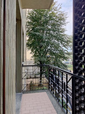 都會公寓 | 陽台