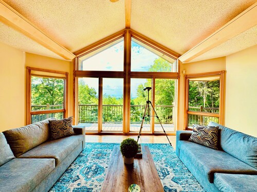 Private, Cozy & Spacious Cabin W/ Lake Superior & Madeline Island Views & Sauna