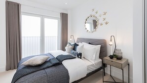 Unclassified image, 3 of 10, button - Luxury apartment in central London with private balcony (London)