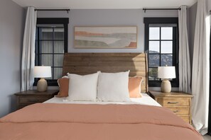 5 bedrooms, iron/ironing board, WiFi, bed sheets