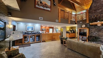 Coin salon dans le hall