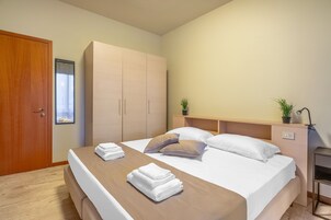 Wifi gratis y ropa de cama