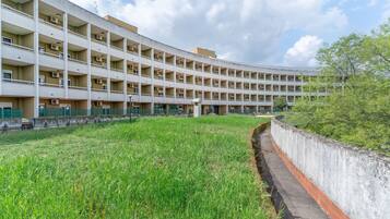 Standard-Apartment, Gartenblick